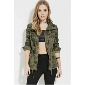 Women's Camo Drawstring Jacket Military Coat Size Small LIKE NEW